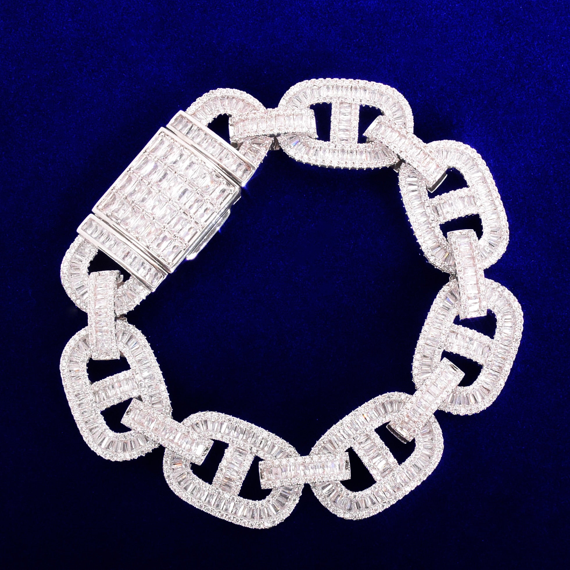 Buy 14k Puffed Mariner Link Bracelet. 7.5mm Anchor Mariner Link Bracelet.  Trendy Stackable Gold Jewelry. Womens Bracelets. Online in India - Etsy