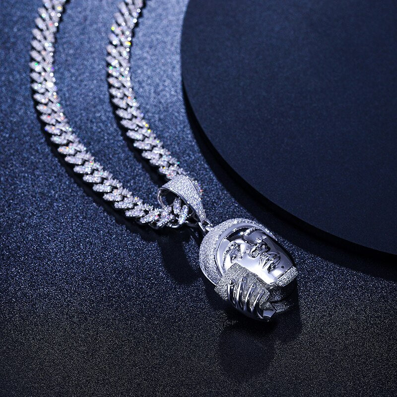 Authentic hip hop jewelry shop
